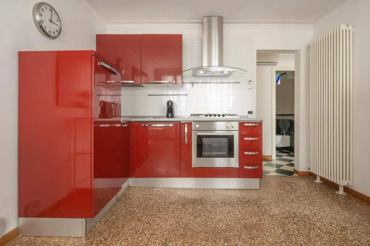 Santa Maria Formosa Terrace R&R Apartment Venice