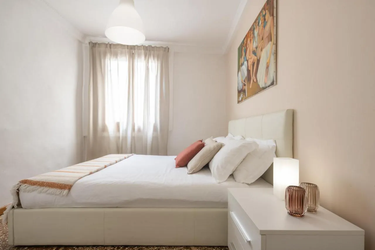 Santa Maria Formosa Terrace R&R Διαμέρισμα Βενετία 0*,